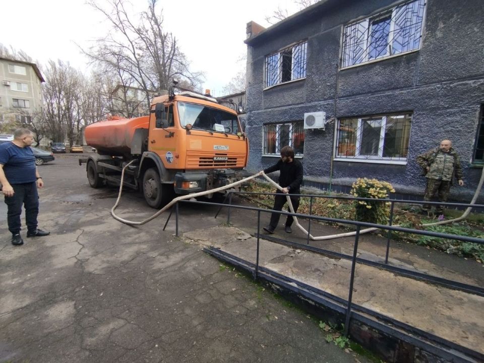 Валентина Харлашка: 18 ноября провела мониторинг организации подвоза воды в Советском внутригородском районе Валентина Харлашка: 18 ноября провела мониторинг организации подвоза воды в Советском внутригородском районе
