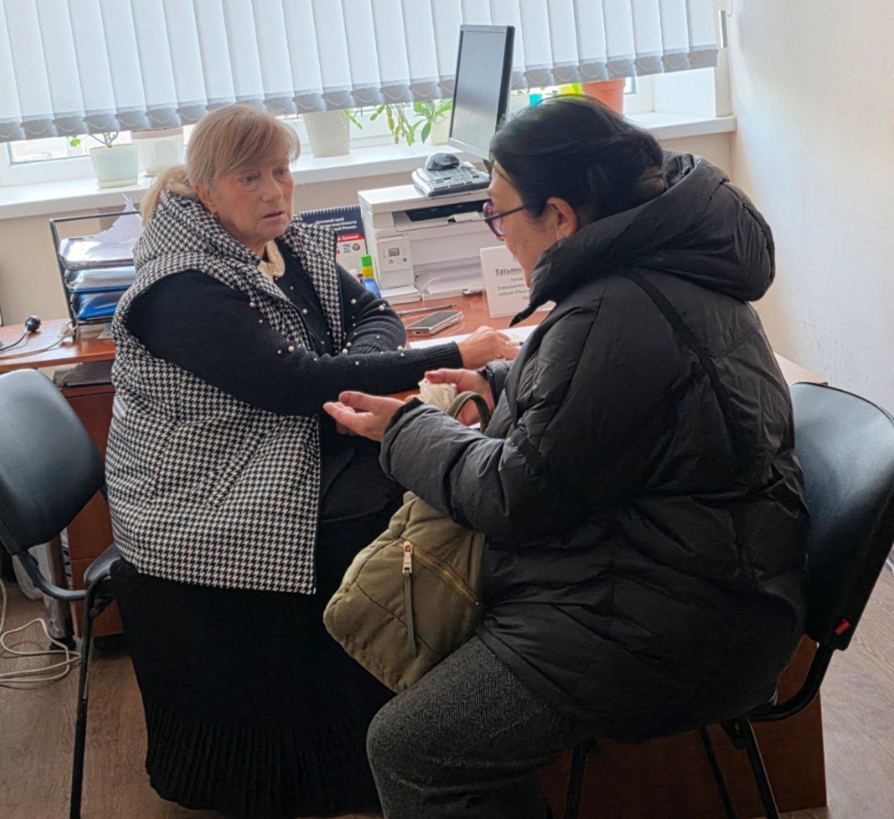 Татьяна Копылова: Сегодня, 18 ноября, провела личный приём граждан в общественной приёмной Партии «Единая Россия»