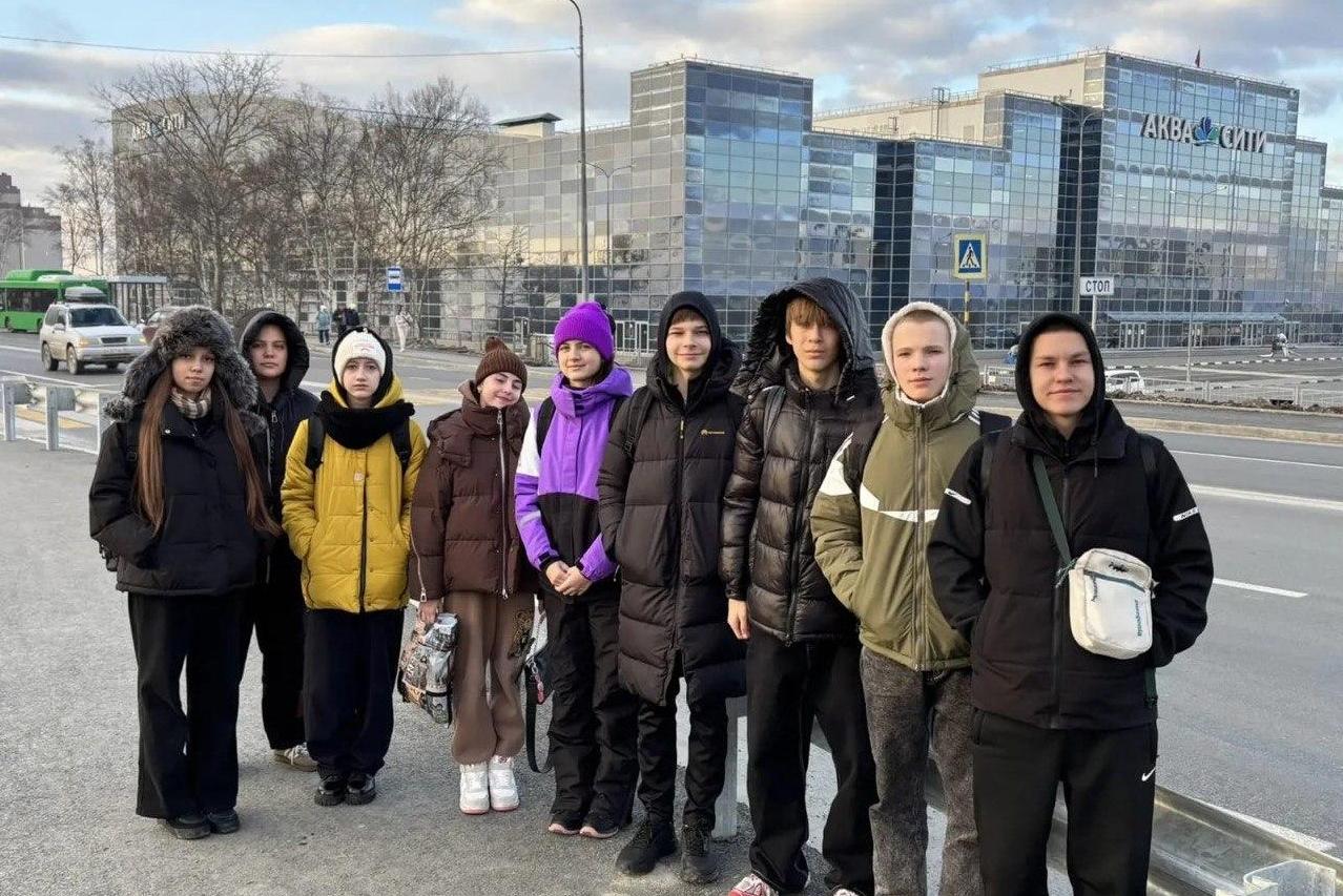 Александр Шатов: Шахтерские теннисисты посетили крупнейший аквапарк на Дальнем Востоке Александр Шатов: Шахтерские теннисисты посетили крупнейший аквапарк на Дальнем Востоке