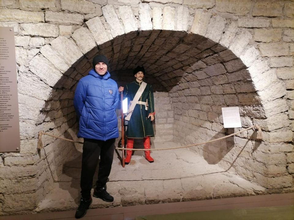 Ленобласть организовала экскурсию для спортсменов из ДНР в Старую Ладогу Ленобласть организовала экскурсию для спортсменов из ДНР в Старую Ладогу