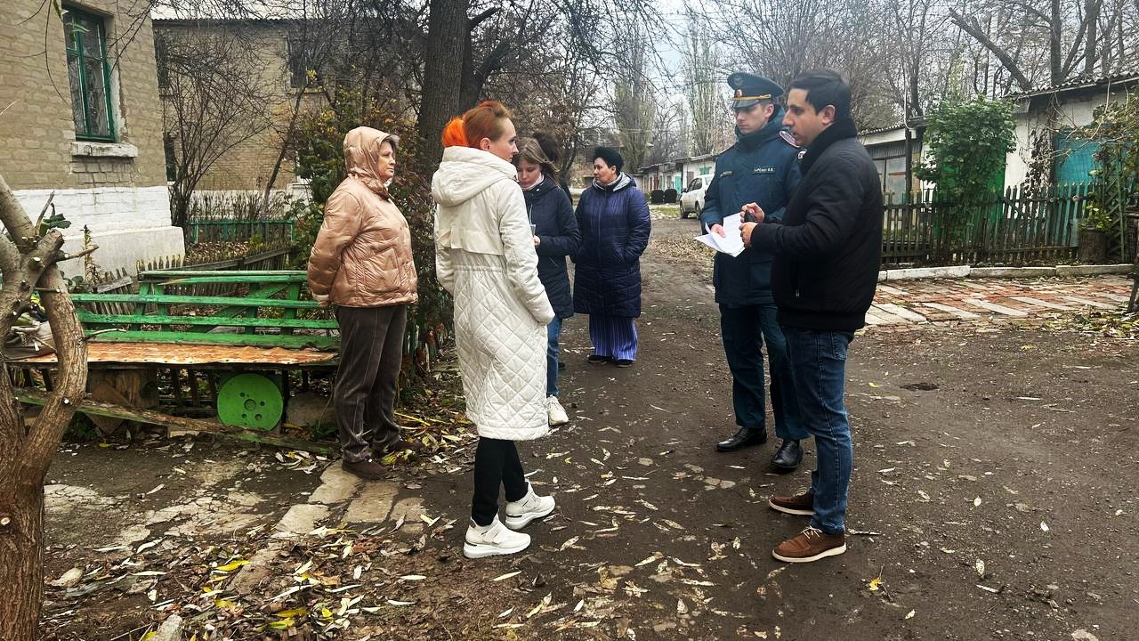 Заместитель главы Администрации Шахтерского муниципального округа встретился с жителями Ждановки