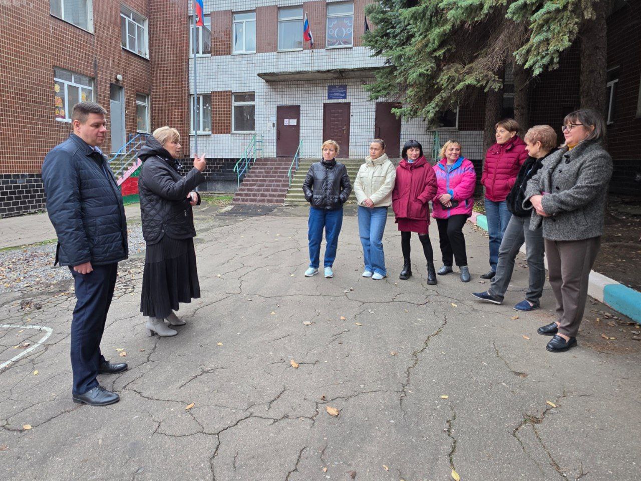 Татьяна Копылова: Сегодня, 18 ноября, по поручению Главы Республики Дениса Пушилина и в рамках проекта "УПРАВДОМ", реализуемого партией "Единая Россия" Татьяна Копылова: Сегодня, 18 ноября, по поручению Главы Республики Дениса Пушилина и в рамках проекта "УПРАВДОМ", реализуемого партией "Единая Россия"