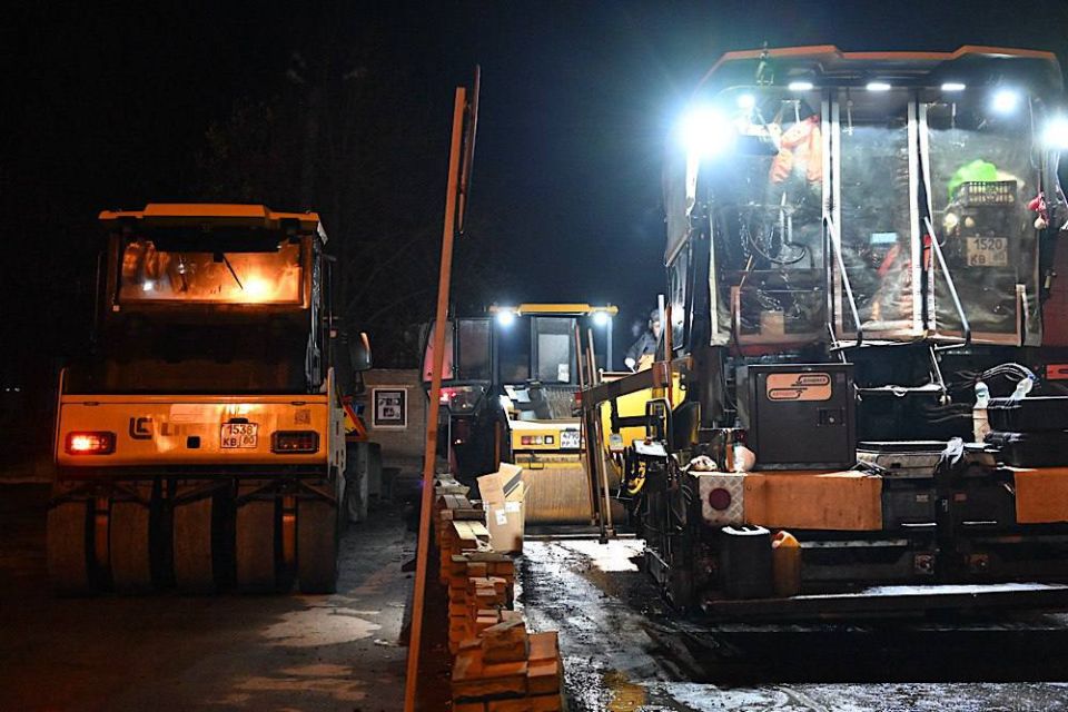 Ремонт четырёхкилометровой дороги планируется завершить до конца ноября в Макеевке Ремонт четырёхкилометровой дороги планируется завершить до конца ноября в Макеевке