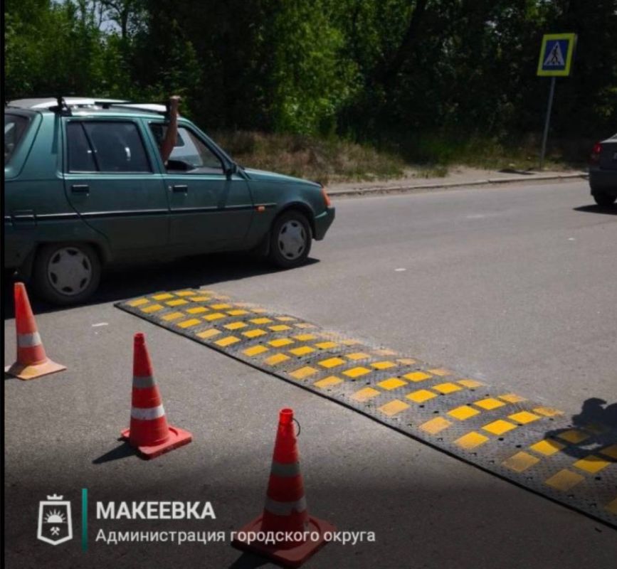 В Макеевке будут продолжены работы по установке искусственных неровностей В Макеевке будут продолжены работы по установке искусственных неровностей