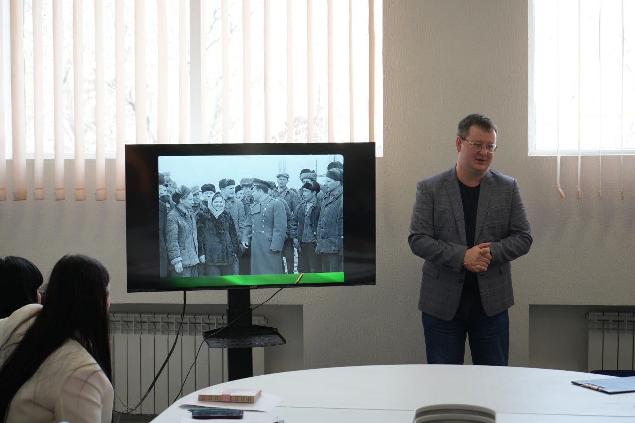 Михаил Желтяков: Принял участие в открытом диалоге «Перспективы музейного дела», который прошёл на базе Донецкого республиканского краеведческого музея Михаил Желтяков: Принял участие в открытом диалоге «Перспективы музейного дела», который прошёл на базе Донецкого республиканского краеведческого музея