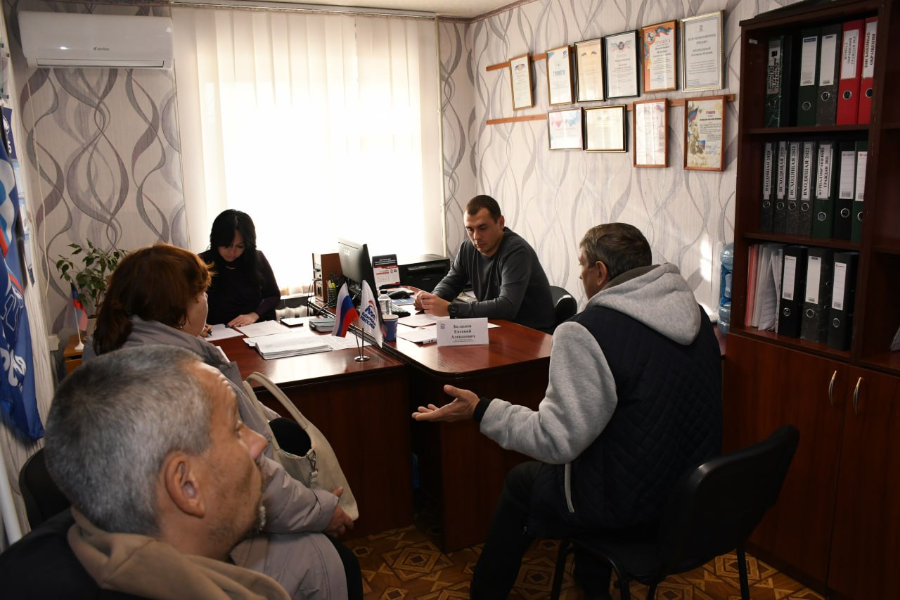 Депутат Народного Совета ответил на вопросы кировчан Депутат Народного Совета ответил на вопросы кировчан