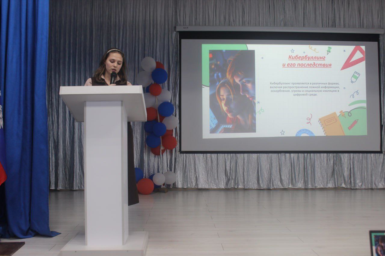 Современные отношения семьи и школы требуют новых форм работы Современные отношения семьи и школы требуют новых форм работы