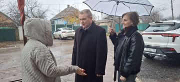 Денис Зубов: Сход граждан. 19 ноября в Иловайске состоялась встреча жителей с временно исполняющим полномочия главы муниципального образования городской округ Иловайск Александром Кузнецовым