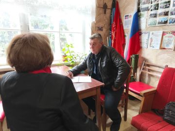 Роман Конев: 19 ноября 2025 года состоялся выездной приём граждан депутатом Горловского городского совета Донецкой Народной Республики первого созыва Александром Бобровским