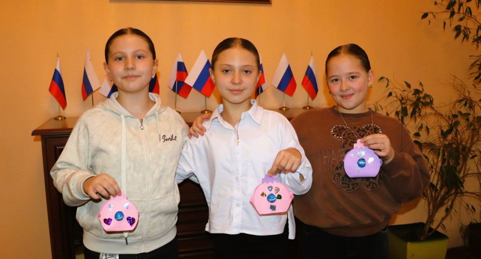 Мастер-класс ко Дню рождения Деда Мороза Мастер-класс ко Дню рождения Деда Мороза