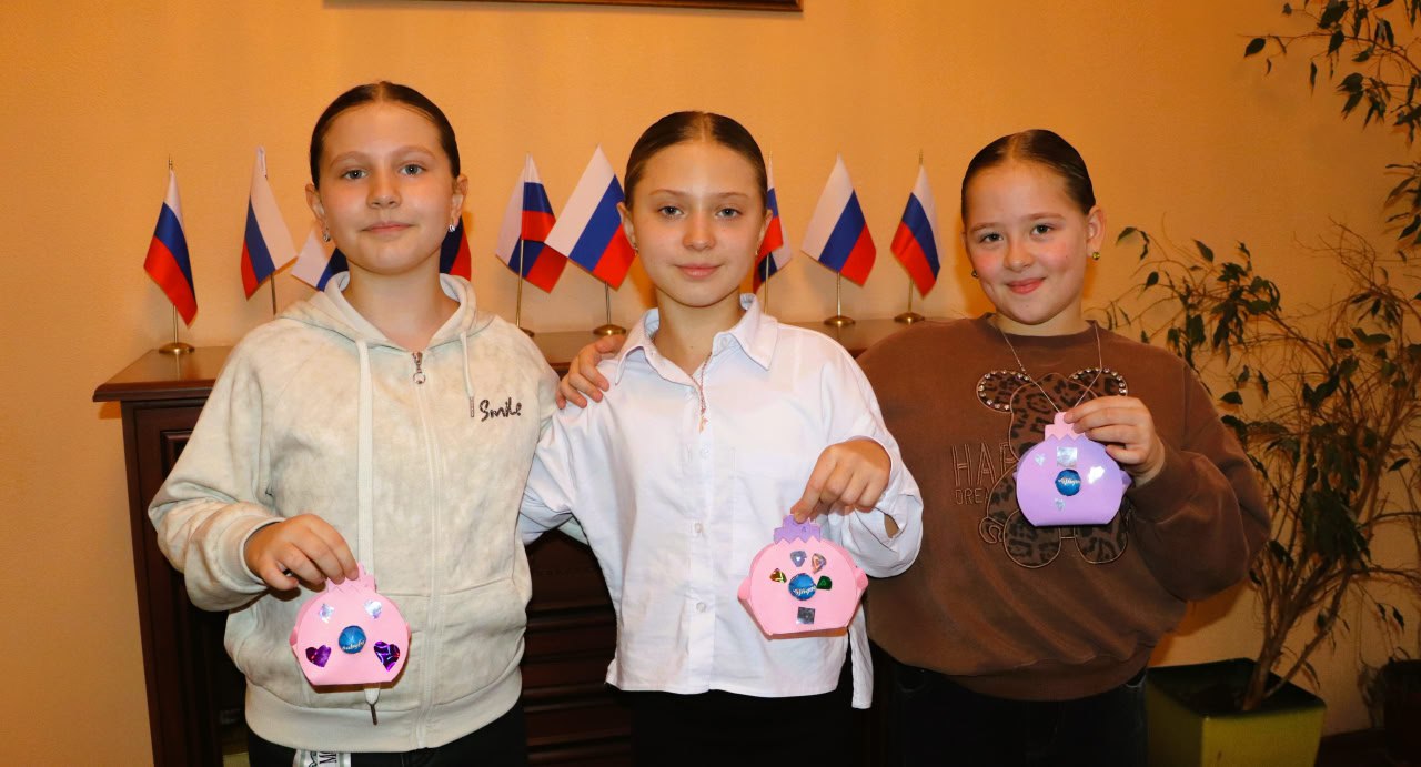 Мастер-класс ко Дню рождения Деда Мороза Мастер-класс ко Дню рождения Деда Мороза