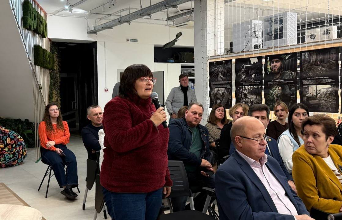 «Мы очень ждали Россию!». Кажется, уже не первый раз звучит эта фраза от жителей Донбасса, с которыми мы устраиваем встречи «Мы очень ждали Россию!». Кажется, уже не первый раз звучит эта фраза от жителей Донбасса, с которыми мы устраиваем встречи