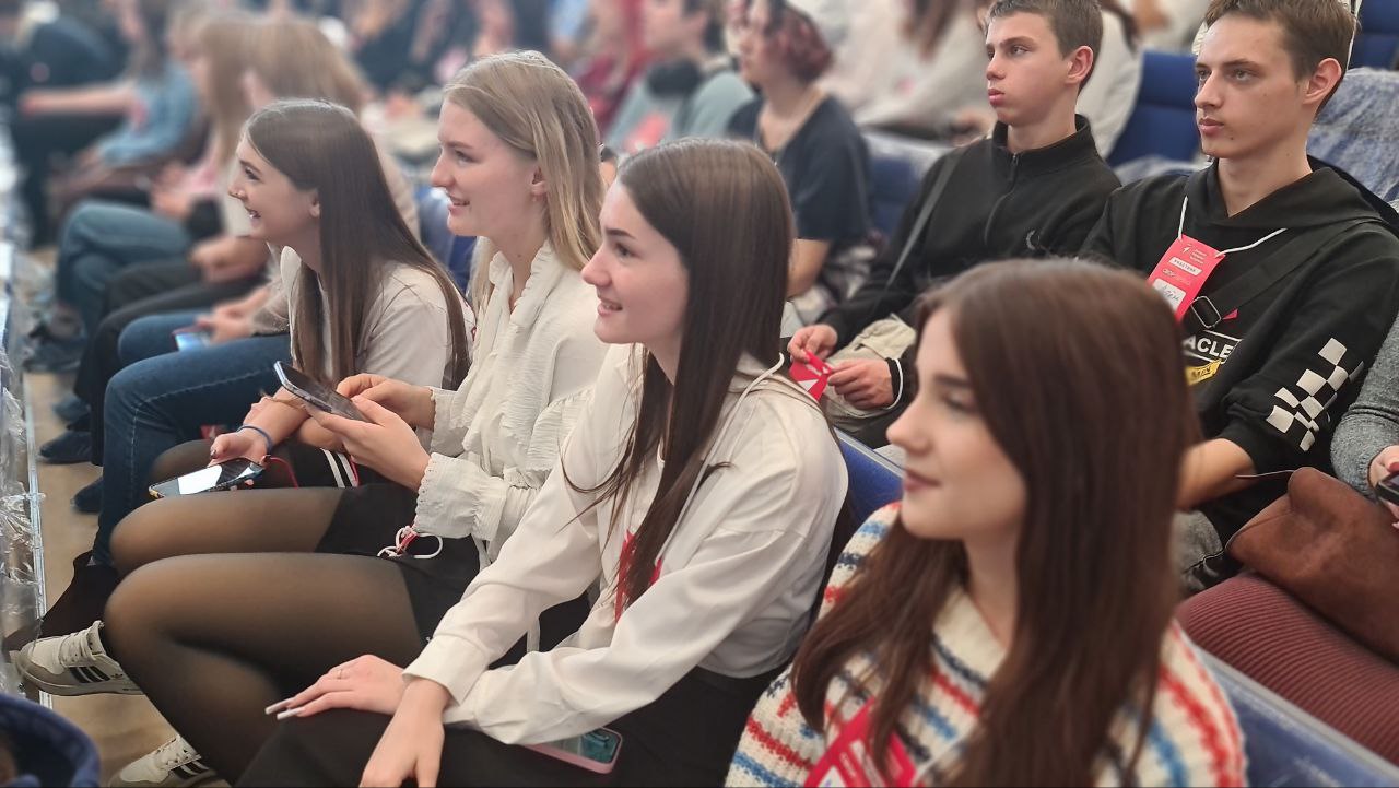 Сбор Первых в МСПК: активно, дружно, весело! Сбор Первых в МСПК: активно, дружно, весело!