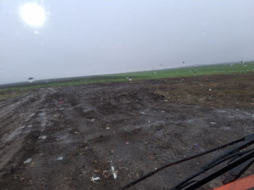 Глава Амвросиевского муниципального округа Игорь Лызов провёл рабочее совещание по вопросам ликвидации несанкционированных скоплений мусора Глава Амвросиевского муниципального округа Игорь Лызов провёл рабочее совещание по вопросам ликвидации несанкционированных скоплений мусора