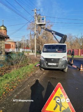 На левобережье Мариуполя энергетики устранили неполадки в сетях наружного освещения