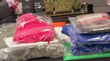 Наталья Великодная: Для молодежных объединений Тельмановского округа прибыла гумпомощь от региона-шефа Свердловской области