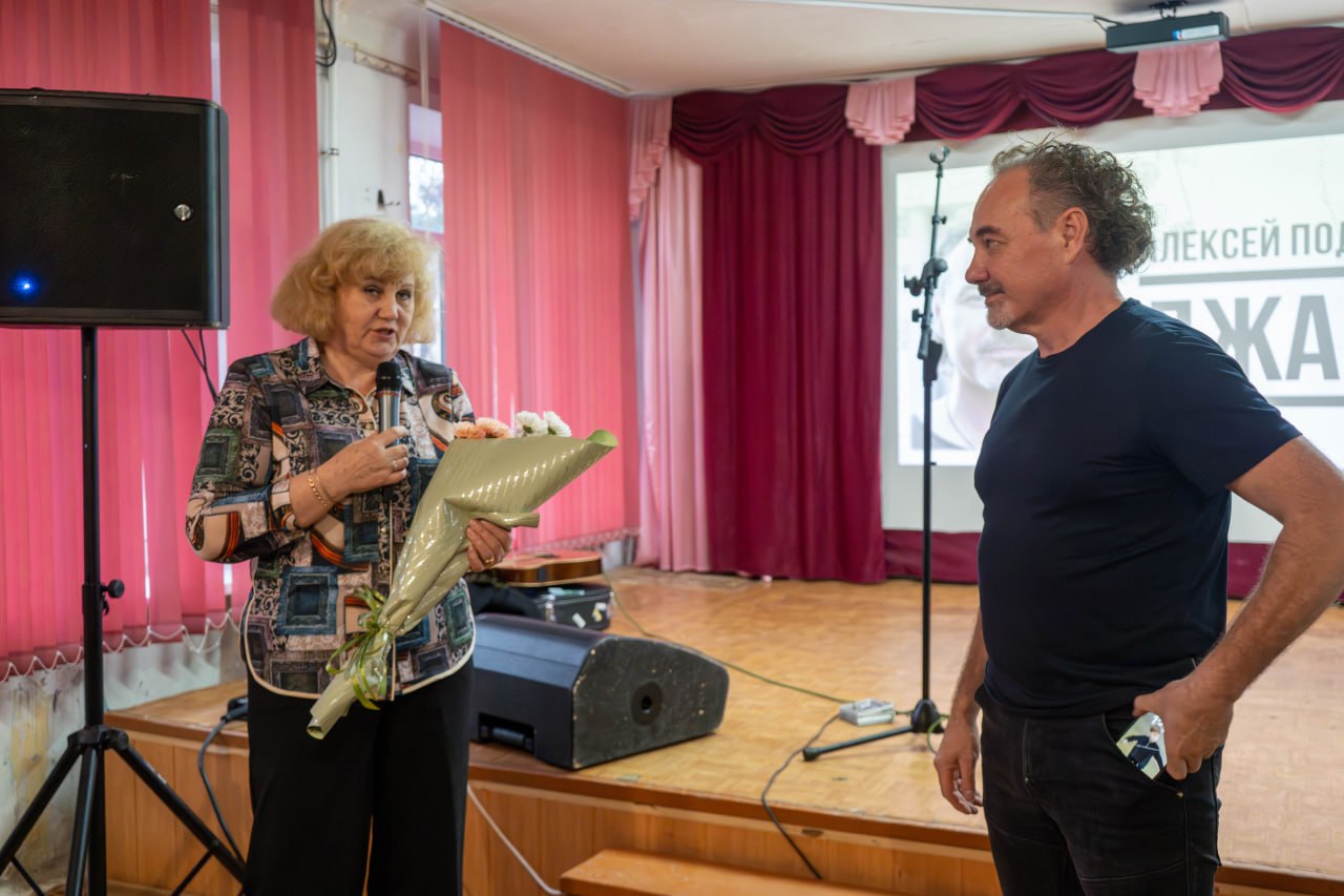 Ты точно слышал его песни! Ты точно слышал его песни!