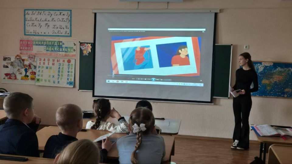 Осенняя Неделя психологии. Под таким девизом прошел третий день осенней Недели психологии в Тельмановской гимназии Осенняя Неделя психологии. Под таким девизом прошел третий день осенней Недели психологии в Тельмановской гимназии