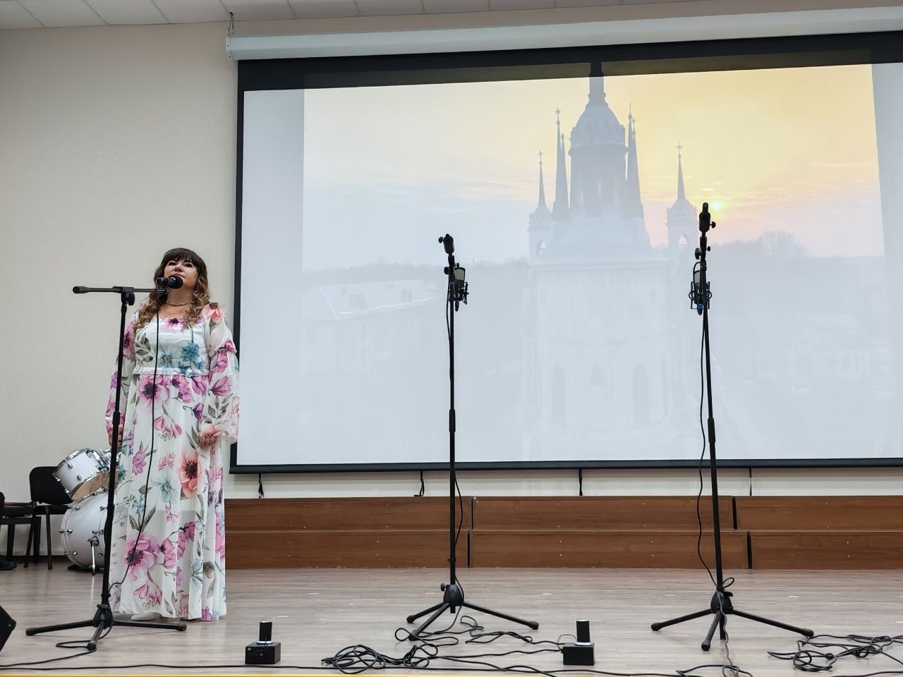 Сегодня, 19 ноября, Председатель Торезского городского совета Александр Казмерчук принял участие в торжественном мероприятии, посвящённом 70-летию МБУДО ДШИ "Симфония Приморья" г. о. Торез Сегодня, 19 ноября, Председатель Торезского городского совета Александр Казмерчук принял участие в торжественном мероприятии, посвящённом 70-летию МБУДО ДШИ "Симфония Приморья" г. о. Торез