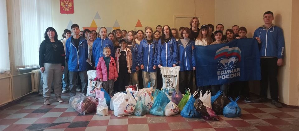 Сегодня, 19 ноября 2025 года, в рамках проекта «Защита животного мира», реализуемого Единой Россией депутат Народного Совета фракции Единая Россия Владимир Чекун совместно с депутатом Донецкого городского Совета ДНР Михаилом... Сегодня, 19 ноября 2025 года, в рамках проекта «Защита животного мира», реализуемого Единой Россией депутат Народного Совета фракции Единая Россия Владимир Чекун совместно с депутатом Донецкого городского Совета ДНР Михаилом...