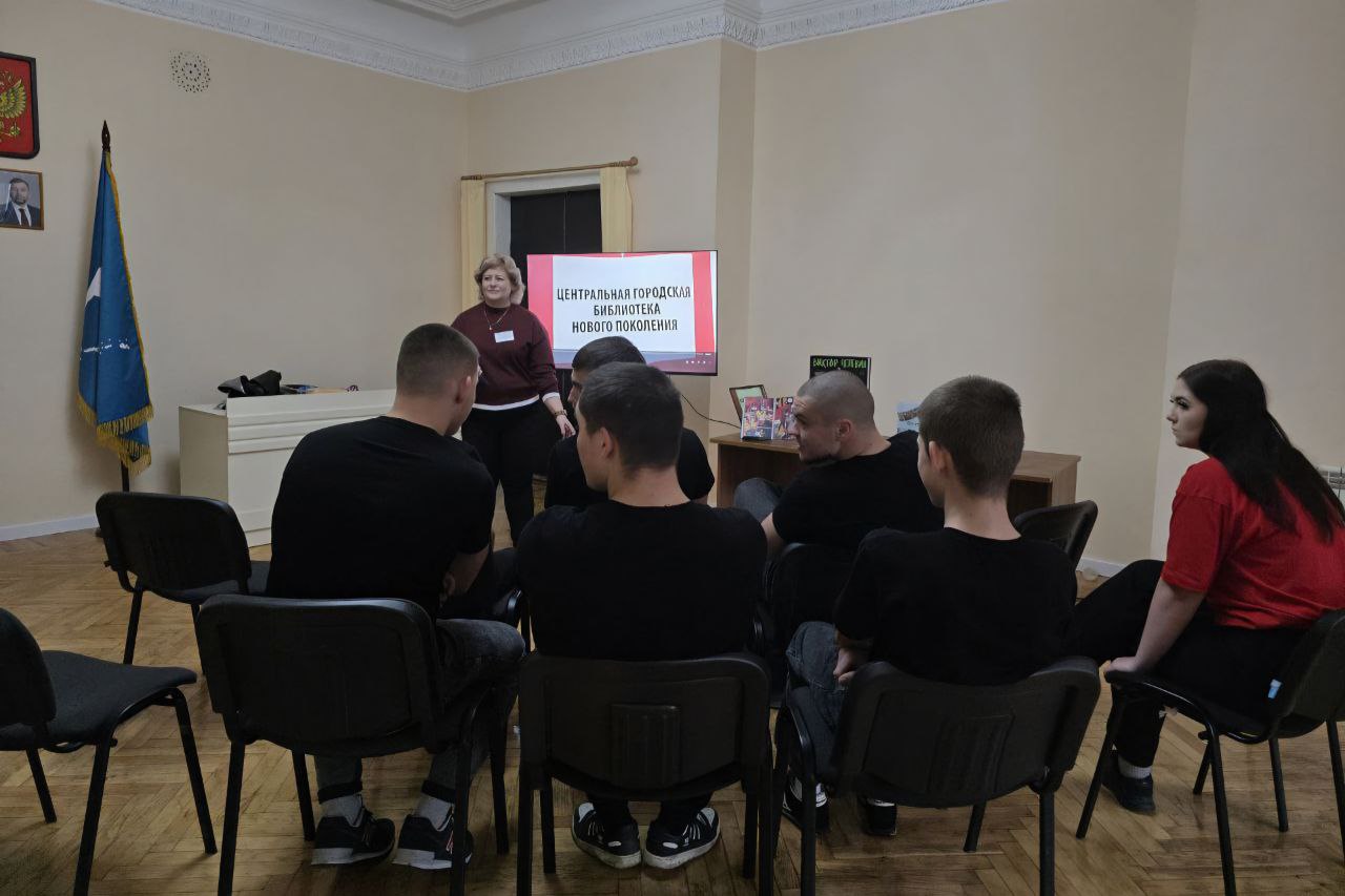 Александр Шатов: В Шахтерском округе состоялся Форум «#ZнайНашиХ» Александр Шатов: В Шахтерском округе состоялся Форум «#ZнайНашиХ»