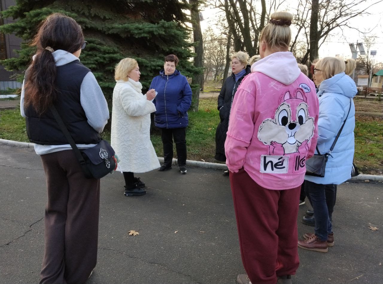 18 ноября лидер общественного мнения Людмила Гузар провела встречу с жителями жилого массива Горького по адресу: улица Малиновского, 2а