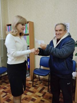 В городском округе Дебальцево в Отделении социальной защиты населения № 29 ГБУ ДНР «Республиканский центр социальной защиты населения» выдано первое удостоверение о праве на меры социальной поддержки, установленные для...