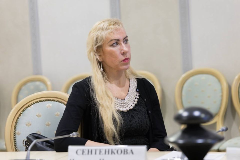 Чилийский писатель Патрисио Мери Белл представил книгу «Дети Донбасса» в ОП РФ Чилийский писатель Патрисио Мери Белл представил книгу «Дети Донбасса» в ОП РФ