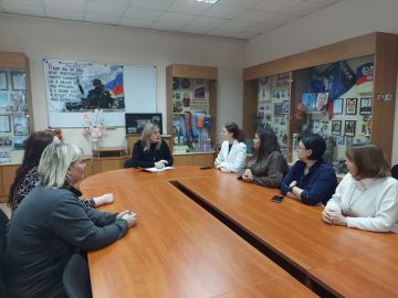 , 19 ,       : . , . , . 7