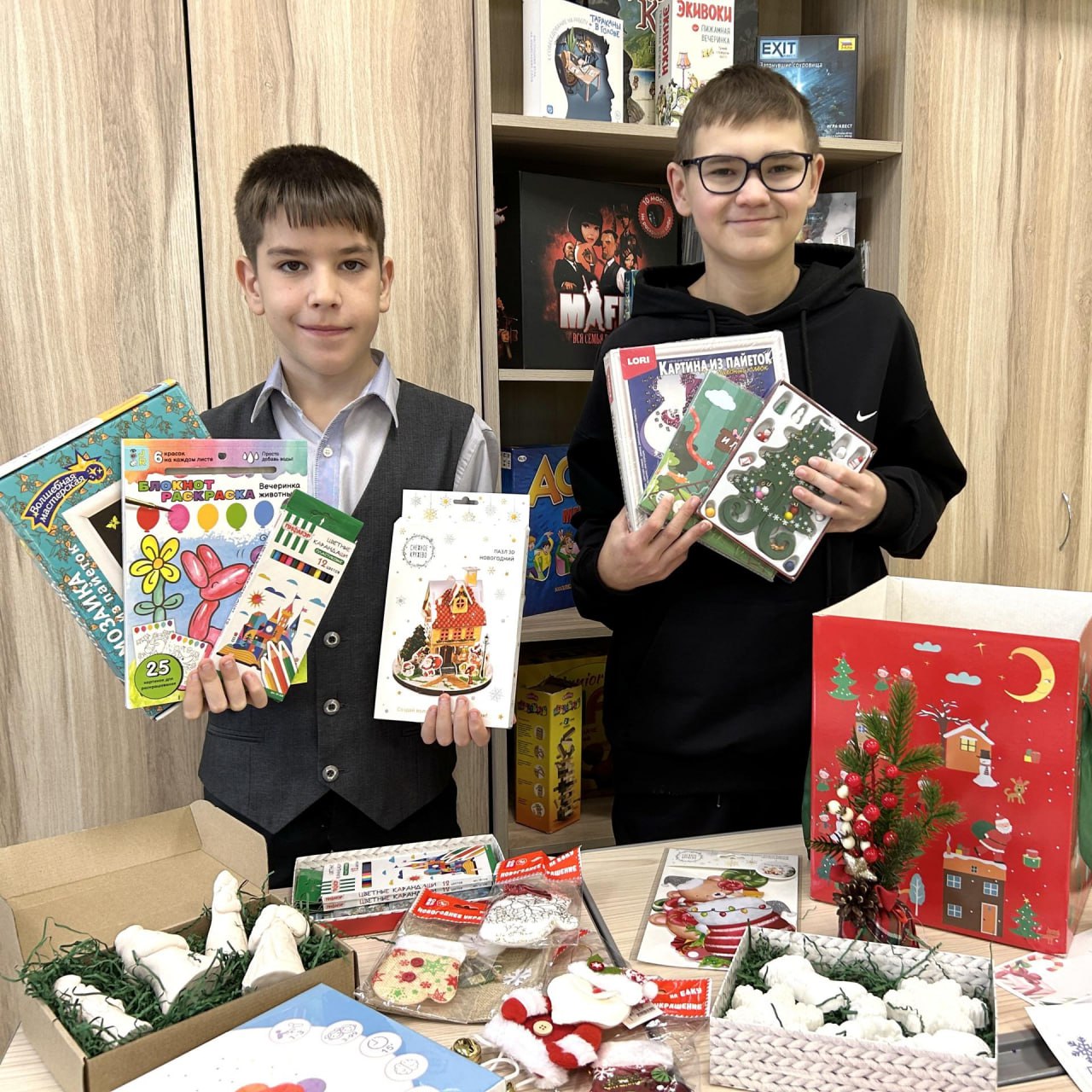 В центре «Гармония» подготовили новогодние подарки для воспитанников детского сада «Теремок» Волновахского округа