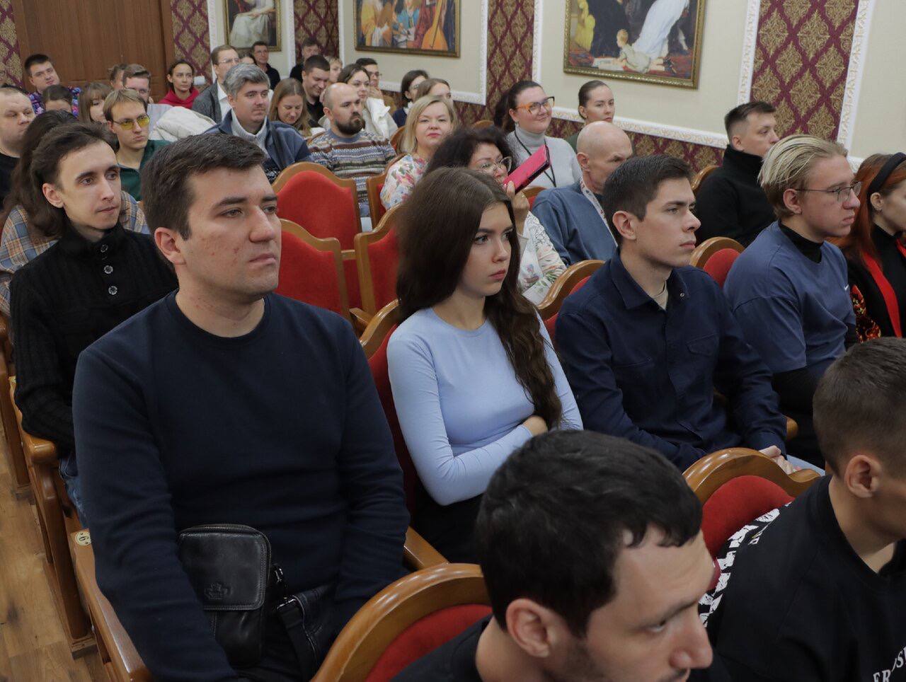 Коллектив Донецкой Филармонии - братья по оружию Культбригады Москонцерта Коллектив Донецкой Филармонии - братья по оружию Культбригады Москонцерта