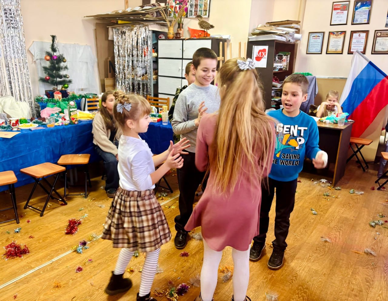 Вечер творчества, посвященный Дню рождения Деда Мороза Вечер творчества, посвященный Дню рождения Деда Мороза