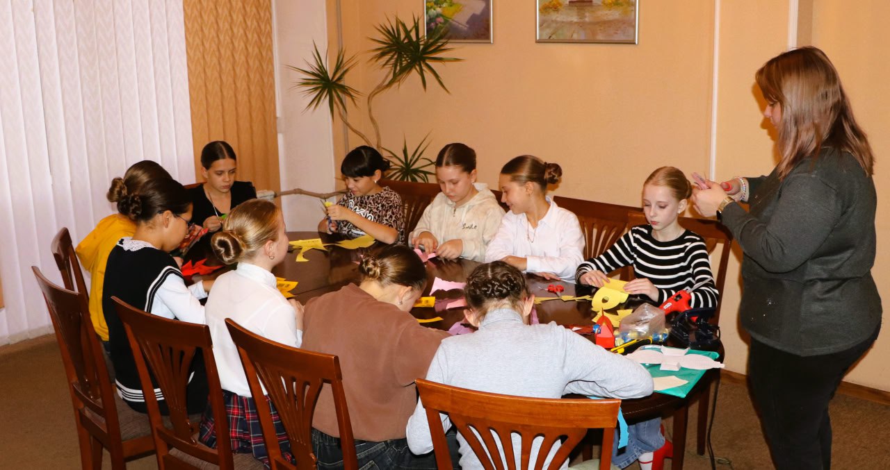 Мастер-класс ко Дню рождения Деда Мороза Мастер-класс ко Дню рождения Деда Мороза