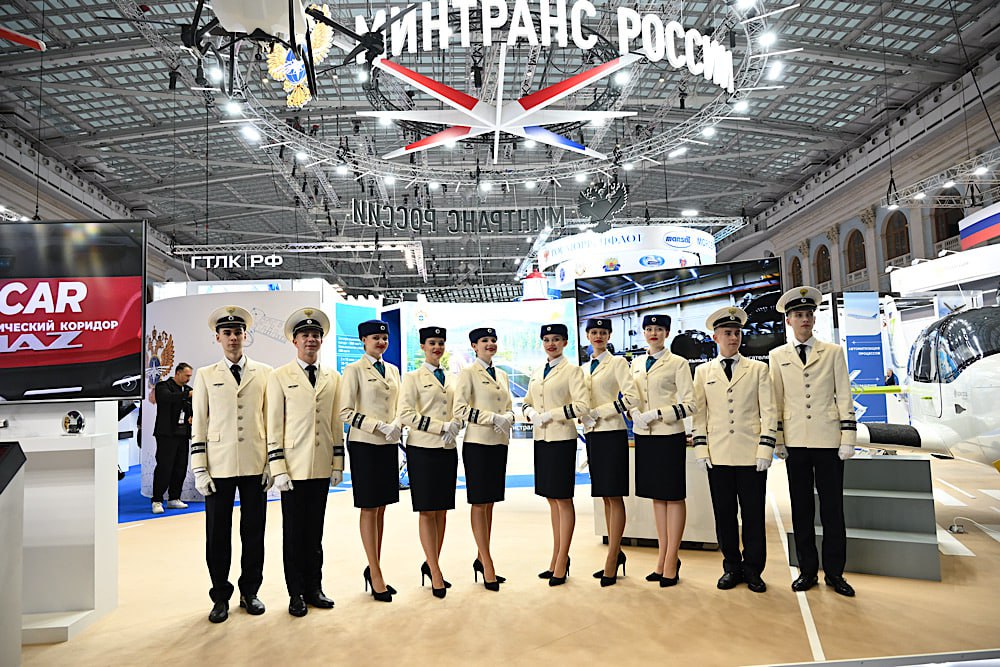 Денис Пушилин: Внедряем «умные решения» в транспортную систему Республики, чтобы сделать ее безопаснее и удобнее для людей Денис Пушилин: Внедряем «умные решения» в транспортную систему Республики, чтобы сделать ее безопаснее и удобнее для людей