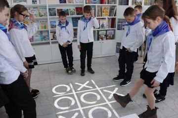 Экскурсия по обновленному пространству библиотеки