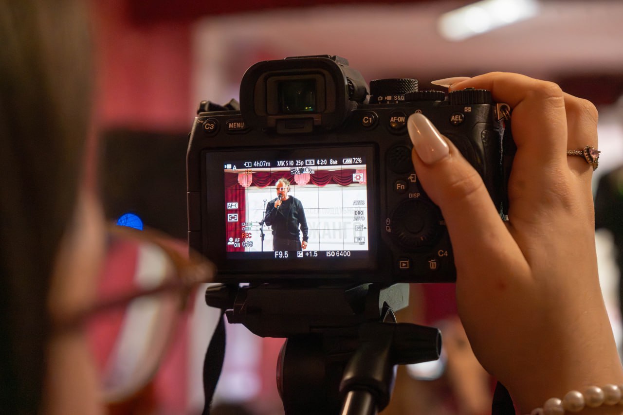 Ты точно слышал его песни! Ты точно слышал его песни!