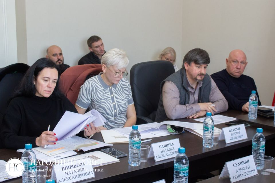 Народный Совет работает над регулированием сферы транспорта в регионе Народный Совет работает над регулированием сферы транспорта в регионе
