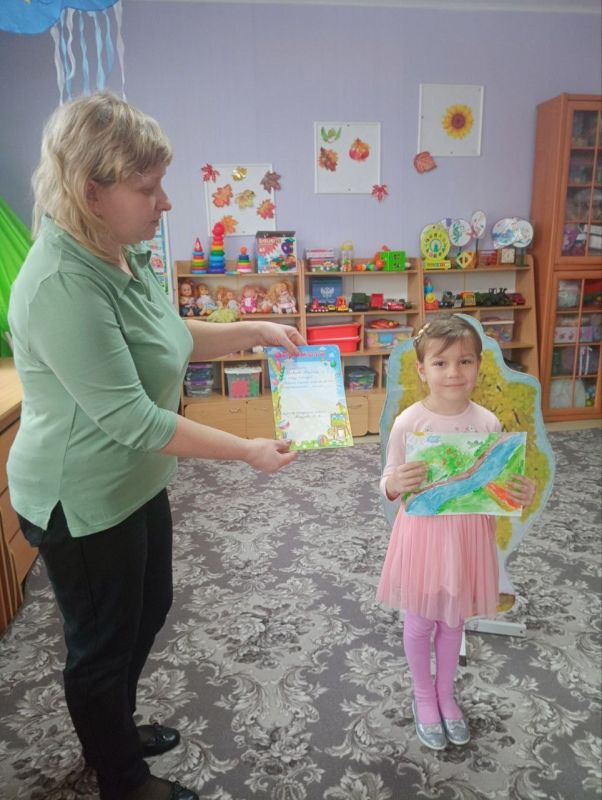 С 10 по 14 ноября 2025 года в детских садах городского округа Докучаевск царила атмосфера творчества и заботы о природе С 10 по 14 ноября 2025 года в детских садах городского округа Докучаевск царила атмосфера творчества и заботы о природе