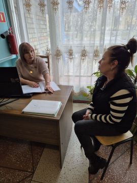 Встреча с гражданами. Депутат Торезского городского совета Пархоменко Людмила Константиновна провела встречу с гражданами в МБУ "Клуб "Прогресс" г.о. Торез"