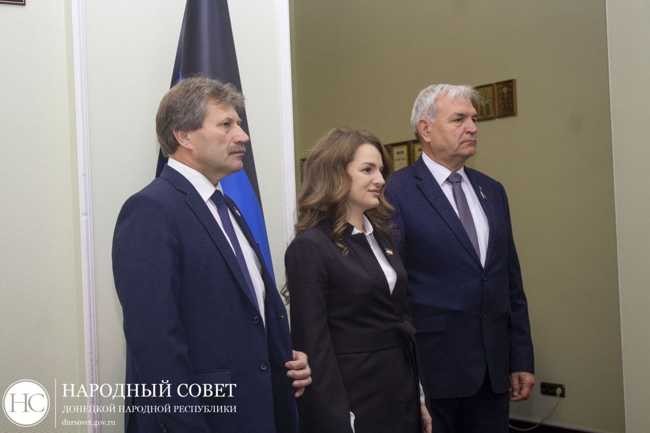 Константин Кузьмин: Подписали соглашение о совместной работе с Верховным Советом Республики Хакасия! Константин Кузьмин: Подписали соглашение о совместной работе с Верховным Советом Республики Хакасия!