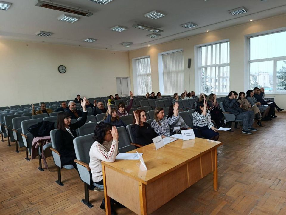 В Мангуше состоялась V Конференция местного отделения партии «Единая Россия» В Мангуше состоялась V Конференция местного отделения партии «Единая Россия»