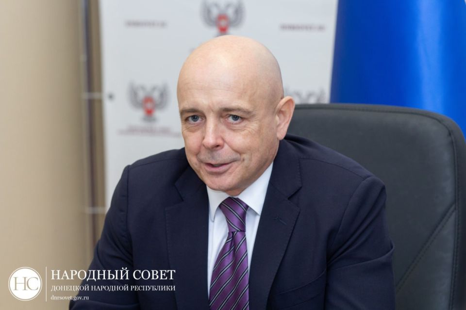 Константин Кузьмин: В рамках визита делегации Верховного Совета Республики Хакасия уделили особенное внимание вопросам патриотического воспитания молодежи Константин Кузьмин: В рамках визита делегации Верховного Совета Республики Хакасия уделили особенное внимание вопросам патриотического воспитания молодежи