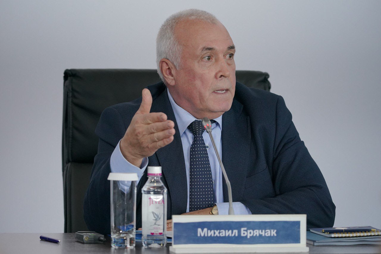 ФБУ «Росавтотранс» провел Отраслевую конференцию «Автобус, который знает, куда едет» в рамках деловой программы XIX международного форума «Транспорт России 2025» на территории Гостиного двора в Москве ФБУ «Росавтотранс» провел Отраслевую конференцию «Автобус, который знает, куда едет» в рамках деловой программы XIX международного форума «Транспорт России 2025» на территории Гостиного двора в Москве