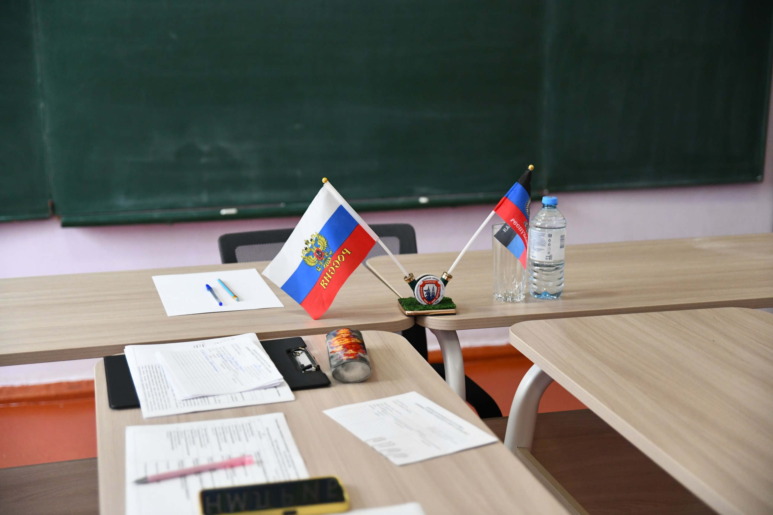 Глава города провёл личный приём граждан в Кировском районе Глава города провёл личный приём граждан в Кировском районе