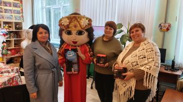 Совет женщин Волновахского МО поддерживает сельских работников культуры