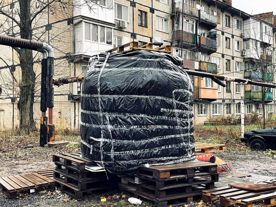 Анна Кондрыкинская: Вместе с коллегами-партийцами «ЕДИНОЙ РОССИИ» посетили Червоногвардейский район Макеевки Анна Кондрыкинская: Вместе с коллегами-партийцами «ЕДИНОЙ РОССИИ» посетили Червоногвардейский район Макеевки