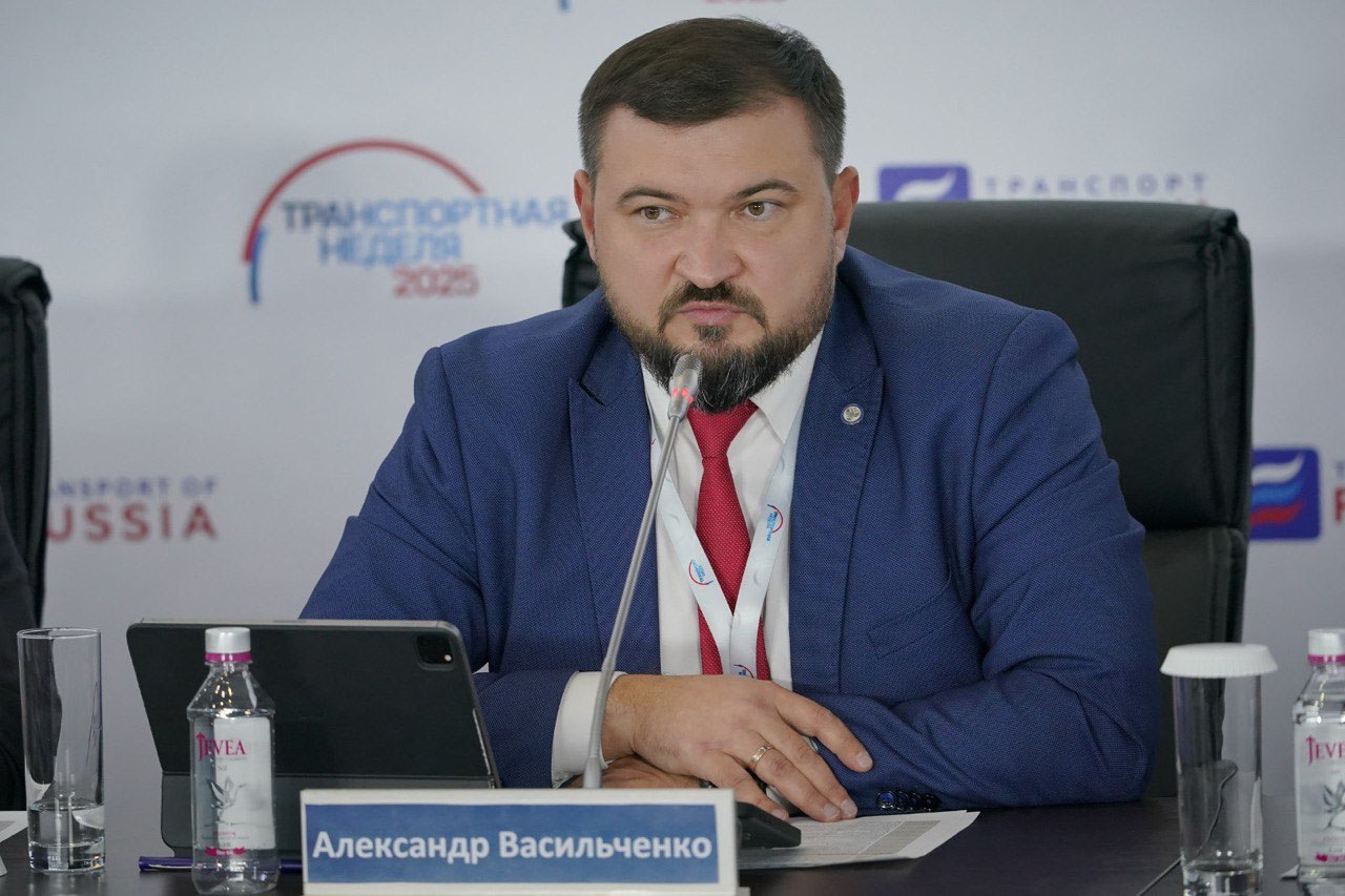 ФБУ «Росавтотранс» провел Отраслевую конференцию «Автобус, который знает, куда едет» в рамках деловой программы XIX международного форума «Транспорт России 2025» на территории Гостиного двора в Москве ФБУ «Росавтотранс» провел Отраслевую конференцию «Автобус, который знает, куда едет» в рамках деловой программы XIX международного форума «Транспорт России 2025» на территории Гостиного двора в Москве