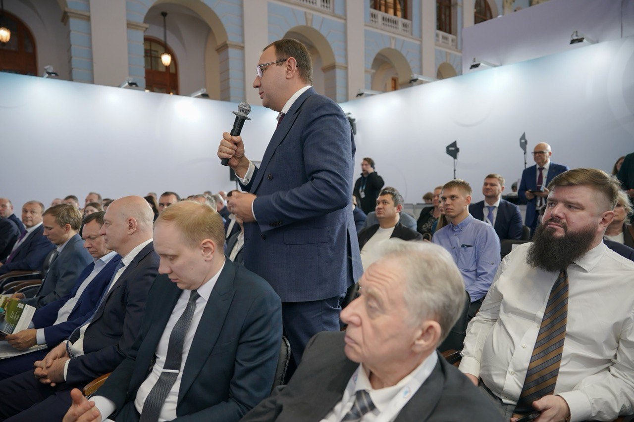 ФБУ «Росавтотранс» провел Отраслевую конференцию «Автобус, который знает, куда едет» в рамках деловой программы XIX международного форума «Транспорт России 2025» на территории Гостиного двора в Москве ФБУ «Росавтотранс» провел Отраслевую конференцию «Автобус, который знает, куда едет» в рамках деловой программы XIX международного форума «Транспорт России 2025» на территории Гостиного двора в Москве