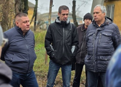 Иван Адамец: В Куйбышевском районе обсудили вопросы ЖКХ с жителями дома №1 по улице Лебединского