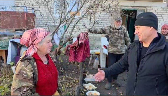Быть всюду, где живут наши люди Быть всюду, где живут наши люди